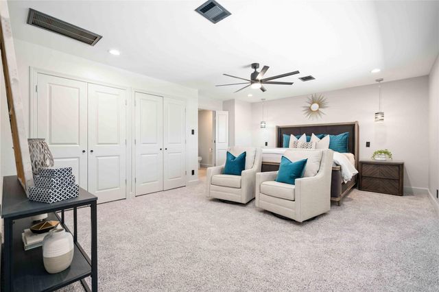10111 Brinwood Drive, Houston, TX 77043