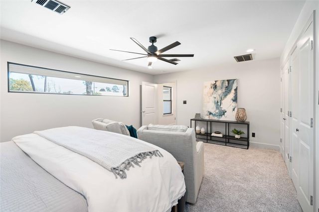 10111 Brinwood Drive, Houston, TX 77043