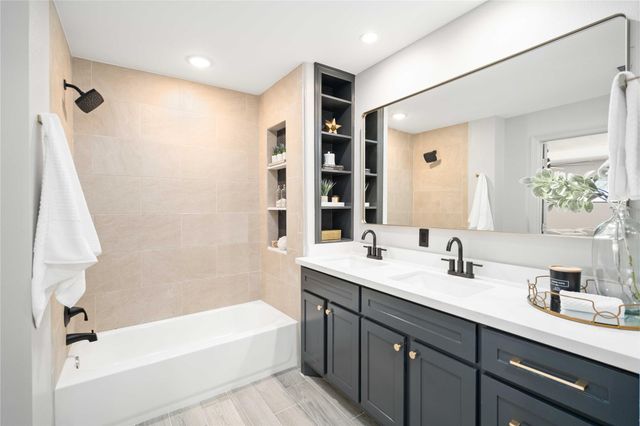 10111 Brinwood Drive, Houston, TX 77043