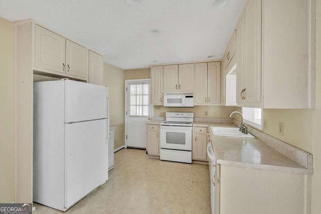 5800 Yellow Creek Road, Murrayville, GA 30564