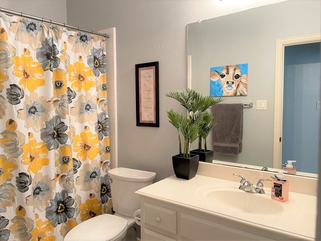 1121 Mason Street, Lantana, TX 76226