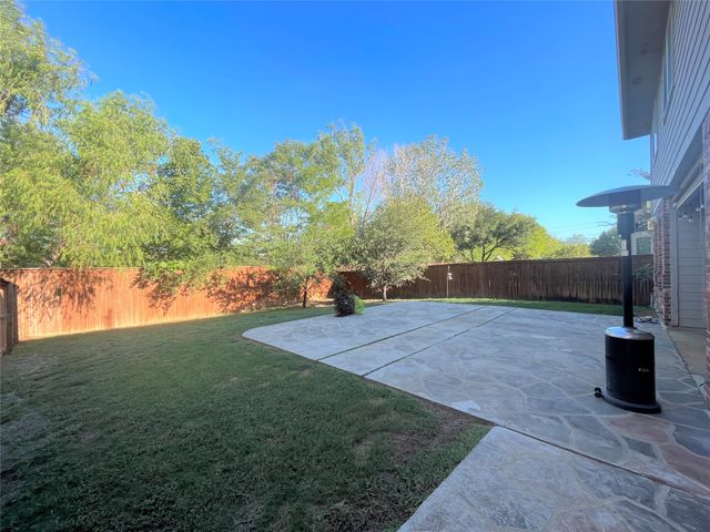 1121 Mason Street, Lantana, TX 76226