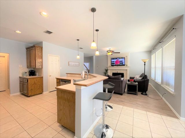 1121 Mason Street, Lantana, TX 76226