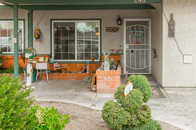 245 School Ave, Oakdale, CA 95361