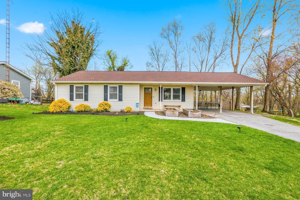 403 E THOMAS ST, Union Bridge, MD 21791