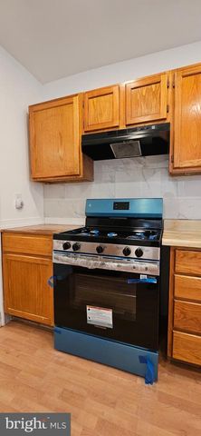 740 W FISHER AVE, Philadelphia, PA 19120