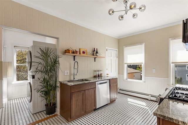 94 Grove Street 2, Providence, RI 02909