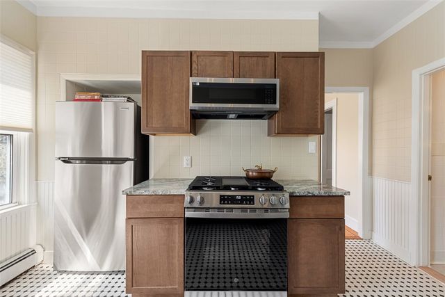 94 Grove Street 2, Providence, RI 02909