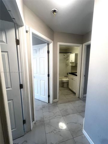 14731 N Beckley Sq, Davie, FL 33325