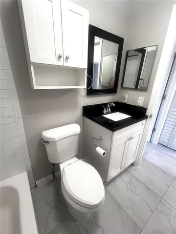 14731 N Beckley Sq, Davie, FL 33325