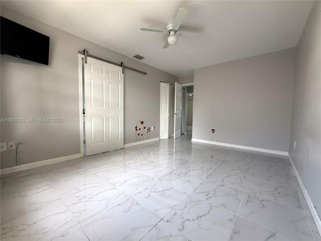 14731 N Beckley Sq, Davie, FL 33325