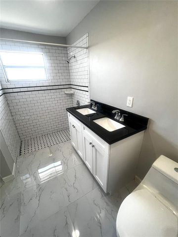 14731 N Beckley Sq, Davie, FL 33325