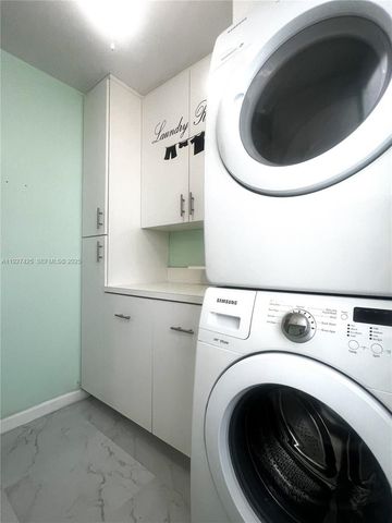 14731 N Beckley Sq, Davie, FL 33325