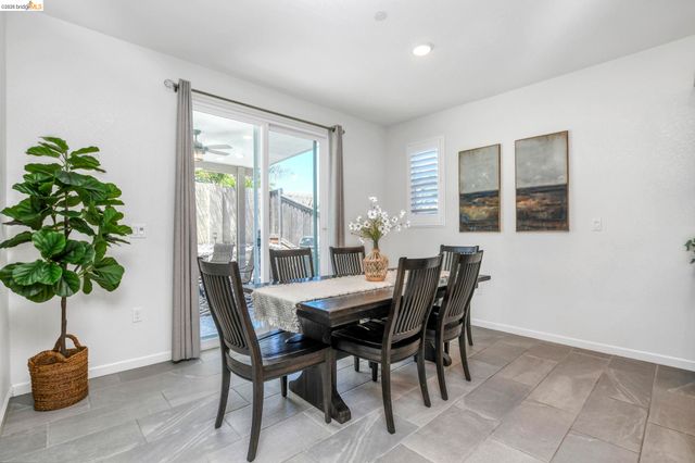 167 Davisco Dr, Oakley, CA 94561