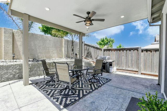 167 Davisco Dr, Oakley, CA 94561