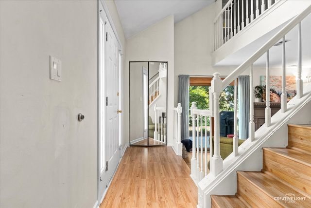 2S701 Timber Drive 701, Warrenville, IL 60555