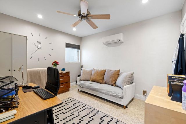 1129 NE 16th Street, Fort Lauderdale, FL 33304