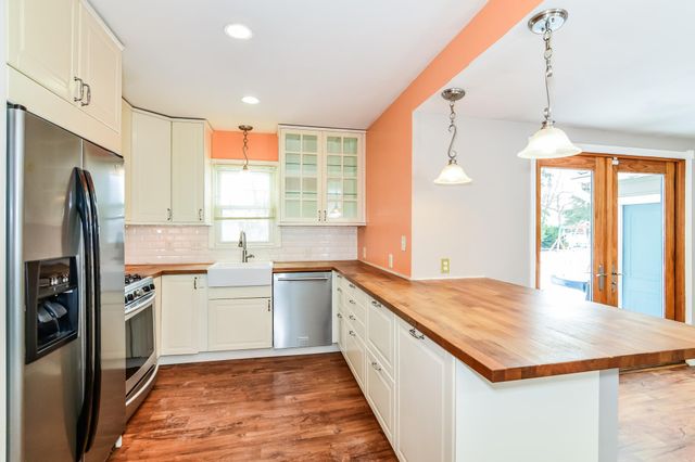 7227 Oakland Avenue, Richfield, MN 55423