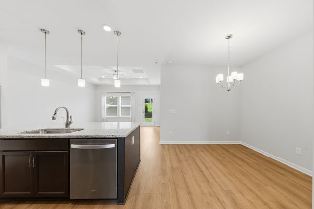 5124 Pace Park Cir, Columbia, TN 38401