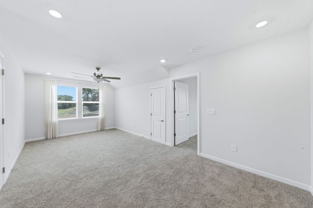 5124 Pace Park Cir, Columbia, TN 38401