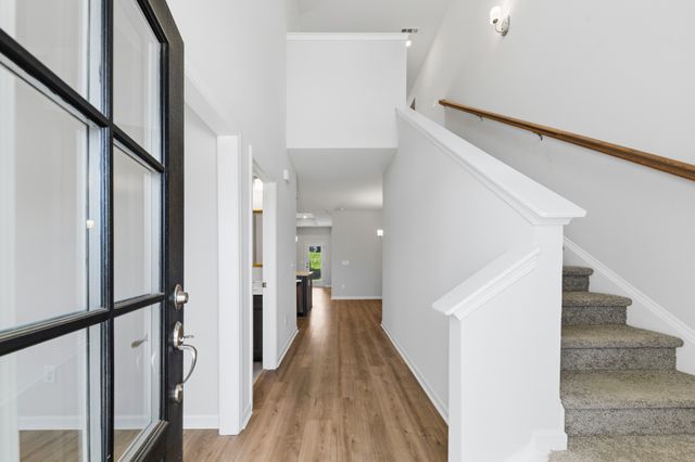 5124 Pace Park Cir, Columbia, TN 38401