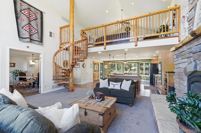 6560 Winnebago Way, Sedalia, CO 80135