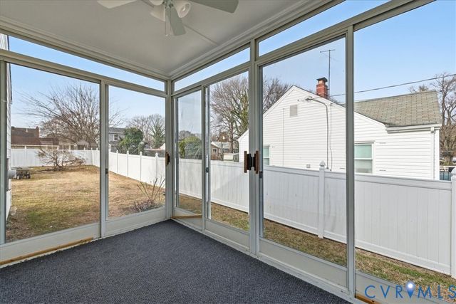 718 Kensington Ave, Colonial Heights, VA 23834