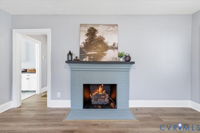 718 Kensington Ave, Colonial Heights, VA 23834