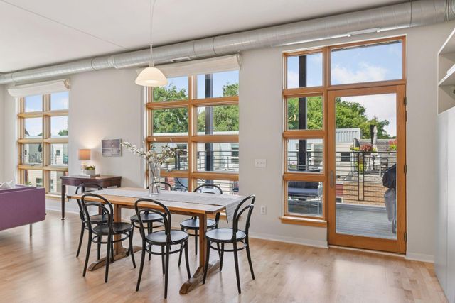 2840 Bryant Avenue S E302, Minneapolis, MN 55408