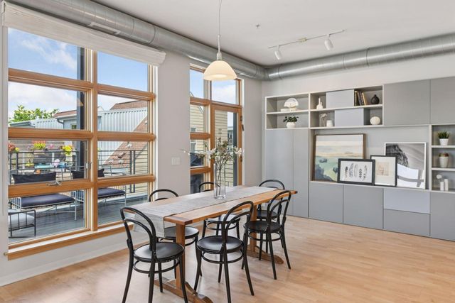 2840 Bryant Avenue S E302, Minneapolis, MN 55408