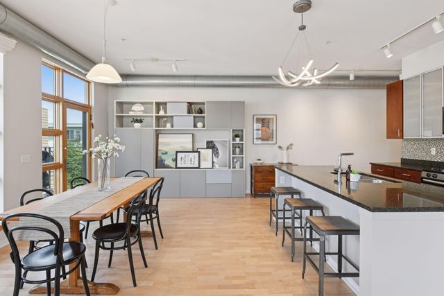 2840 Bryant Avenue S E302, Minneapolis, MN 55408