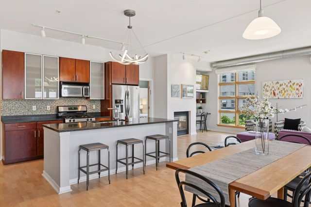 2840 Bryant Avenue S E302, Minneapolis, MN 55408