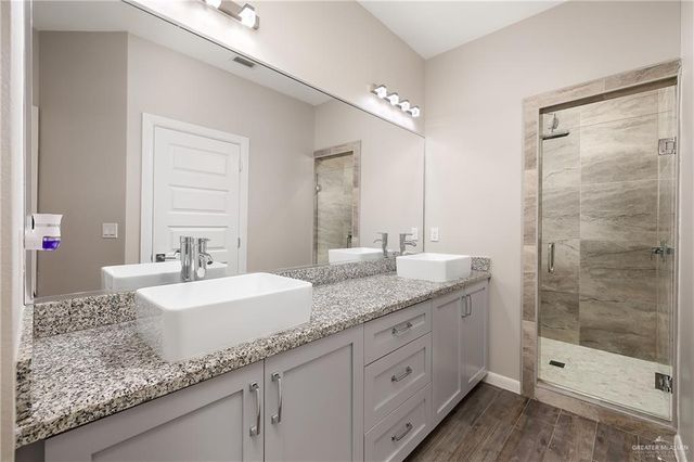 1908 W 27th Street, Mission, TX 78574