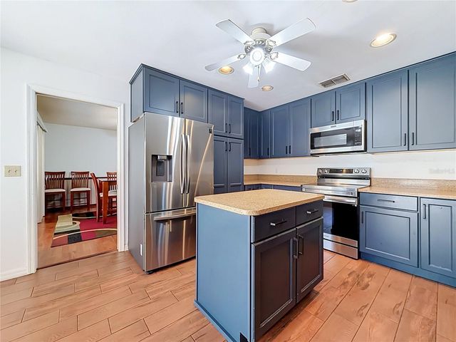 5427 SAGO PALM COURT, Orlando, FL 32819