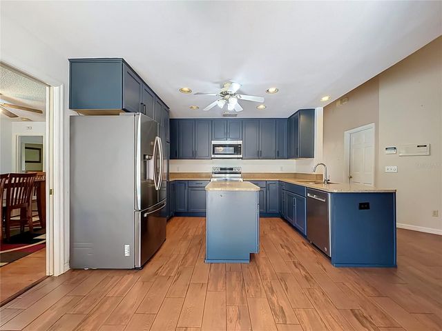 5427 SAGO PALM COURT, Orlando, FL 32819