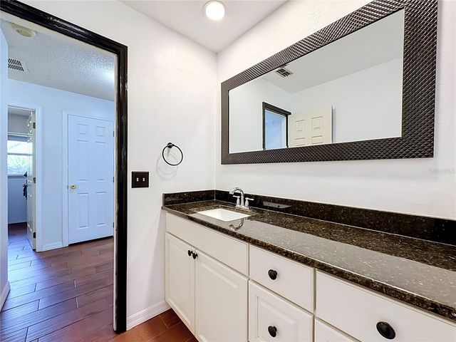 5427 SAGO PALM COURT, Orlando, FL 32819