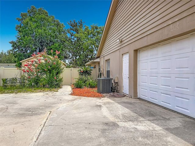 5427 SAGO PALM COURT, Orlando, FL 32819
