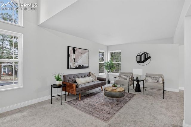 6060 Mach-1 Drive, Colorado Springs, CO 80918