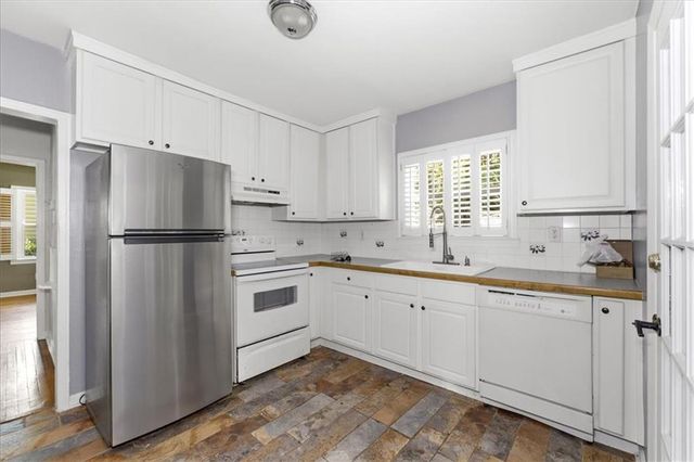 2597 Elsinore Street, East Point, GA 30344