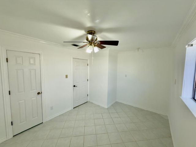 301 E Milas Lane, Glenn Heights, TX 75154