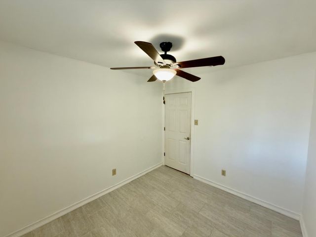 301 E Milas Lane, Glenn Heights, TX 75154