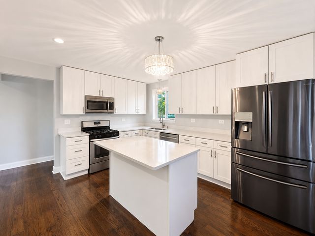 14949 Lakeview Drive 102, Orland Park, IL 60462
