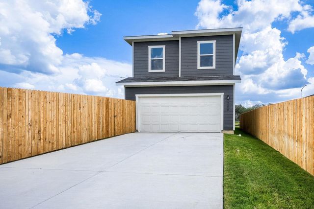 200 CONSTANZA TRL, Bastrop, TX 78602