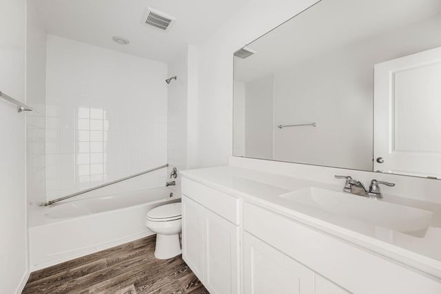 200 CONSTANZA TRL, Bastrop, TX 78602