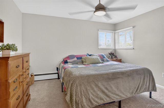 95 Windsor Road, Rochester Hills, MI 48307