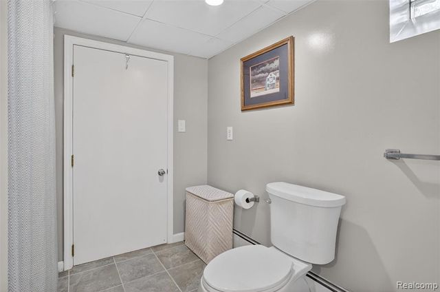 95 Windsor Road, Rochester Hills, MI 48307