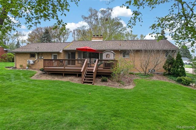 95 Windsor Road, Rochester Hills, MI 48307