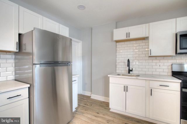 1327 JACKSON ST, Camden, NJ 08104