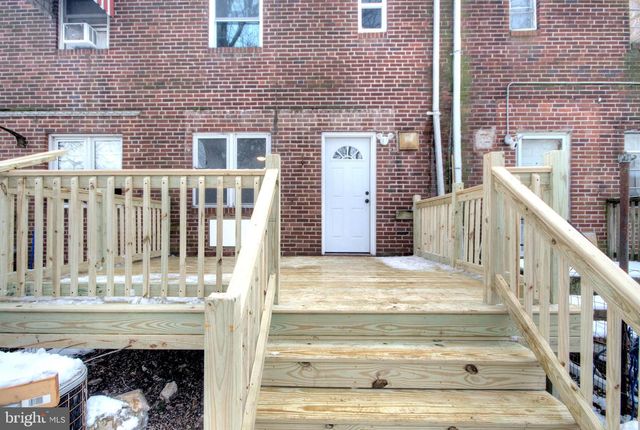 1327 JACKSON ST, Camden, NJ 08104