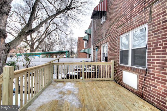 1327 JACKSON ST, Camden, NJ 08104